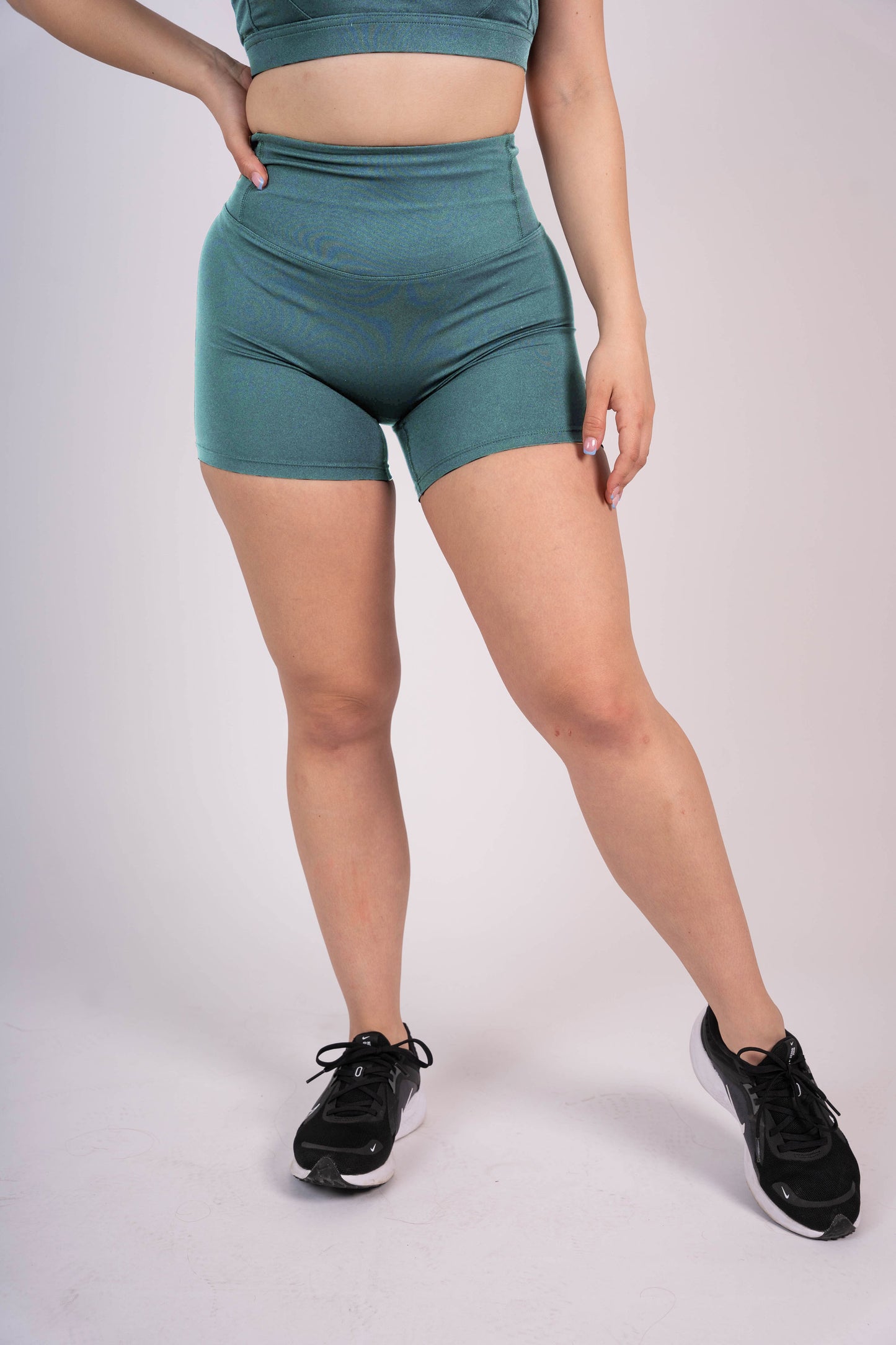 Seamless Essential Women Shorts